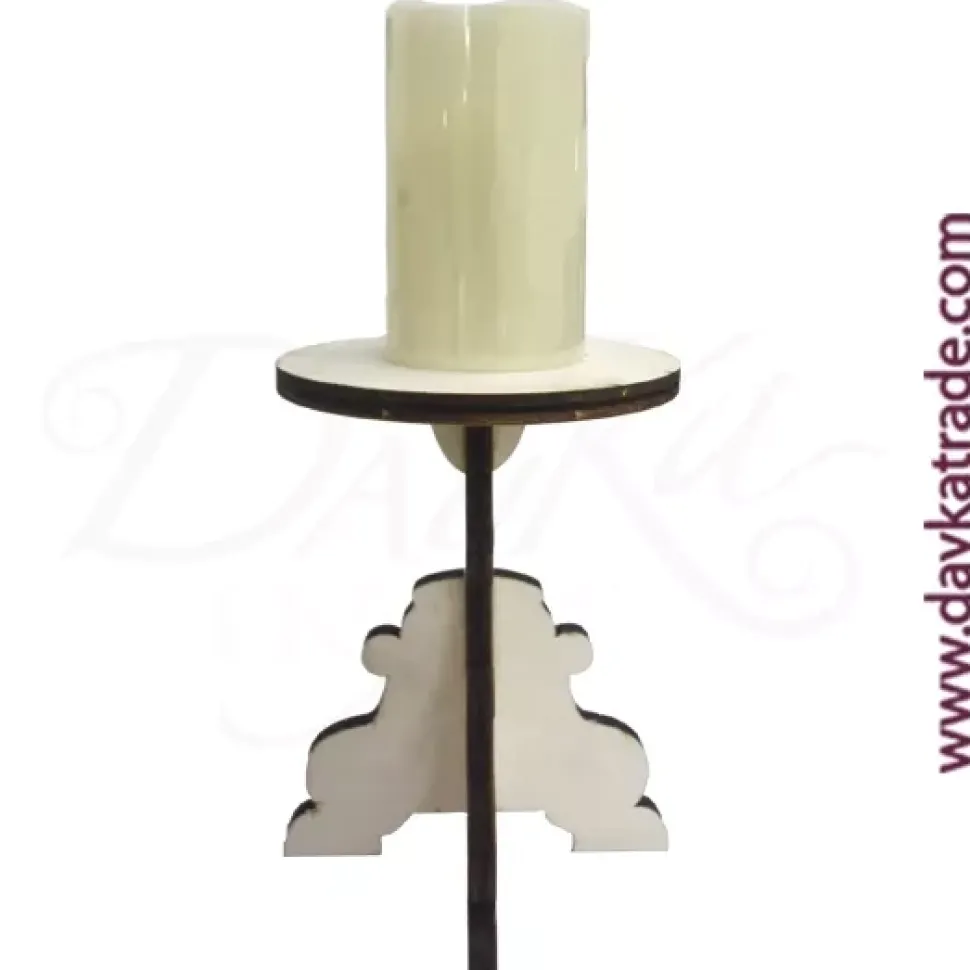 Candelabro de madera Dayka