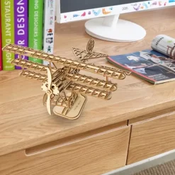 Maqueta de biplano Robotime