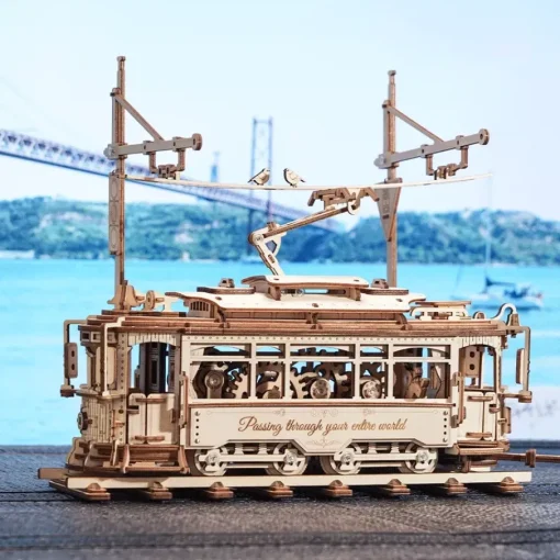 Maqueta de Madera Tranvía Clásico Robotime