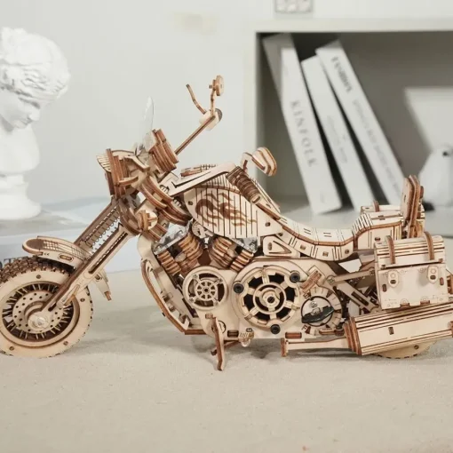 Maqueta Motocicleta de crucero Robotime