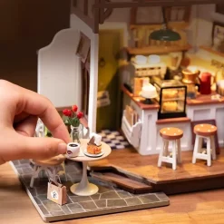 Maqueta No.17 Café Robotime