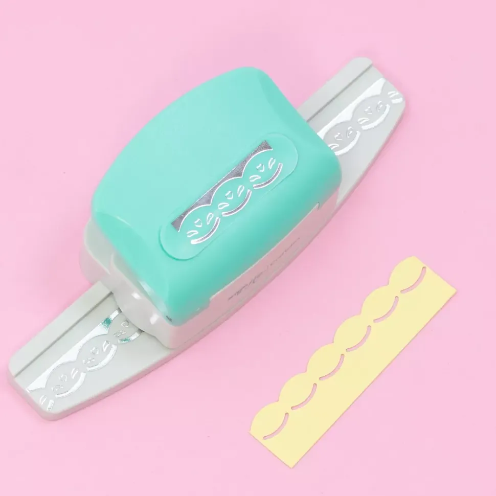 Perforadora de Bordes Blonda Corazón Craftelier